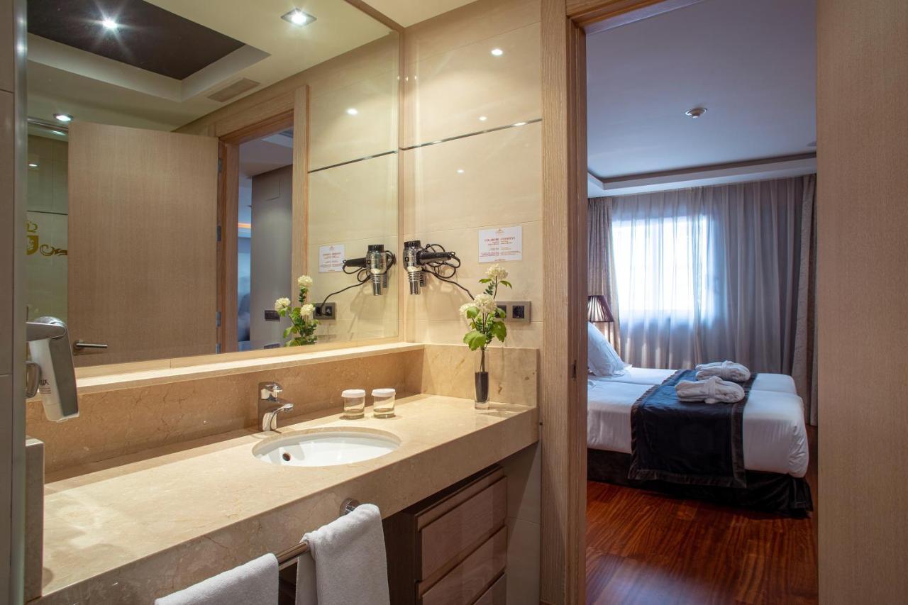 Washington Parquesol Suites & Hotel Валадоид Екстериор снимка
